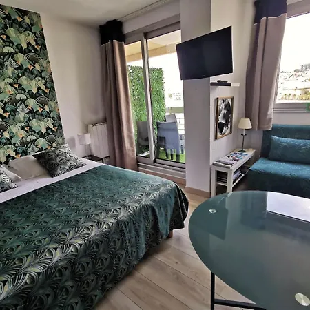 Ocean 7, Balcon, Piscine, * Биарриц